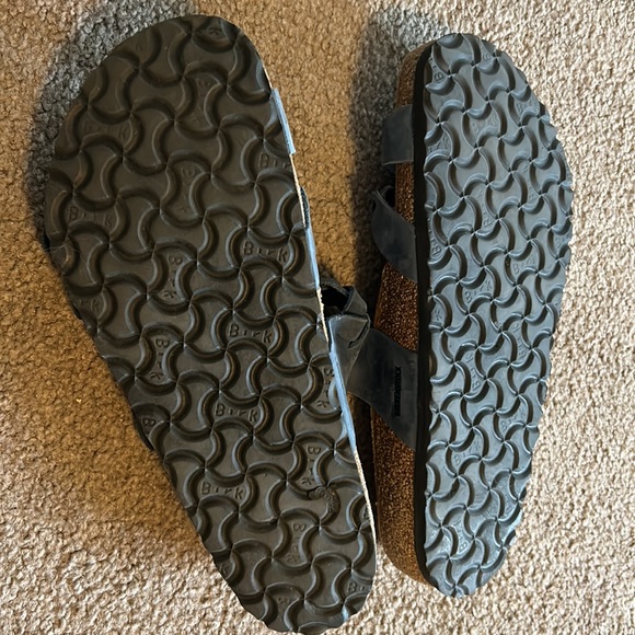 Birkenstock sandals. Size 41. Only worn 3-4 times. - Picture 2 of 4